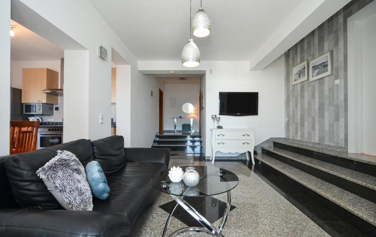 Apartments Wisibada Trogir Kültér fotó