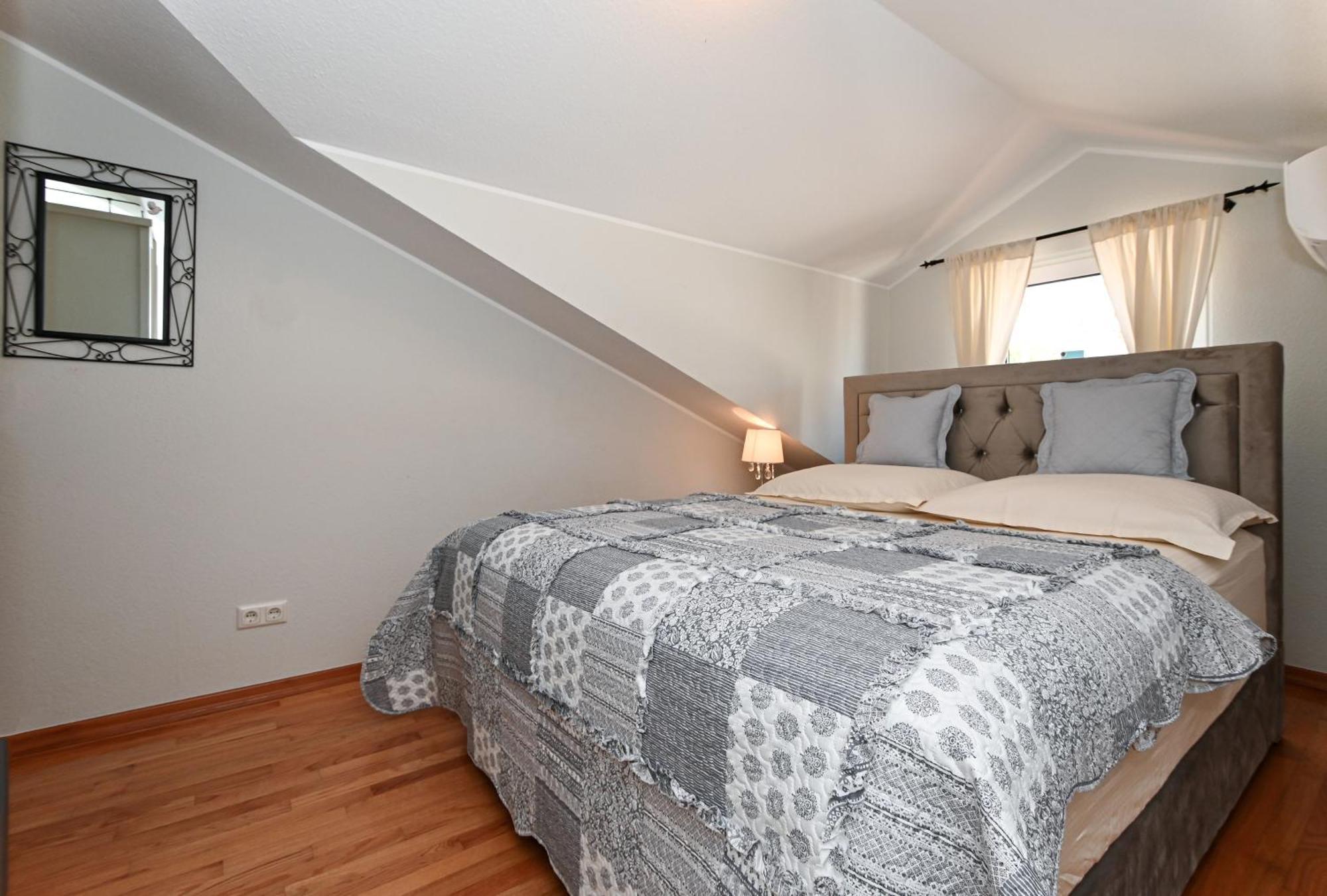 Apartments Wisibada Trogir Kültér fotó