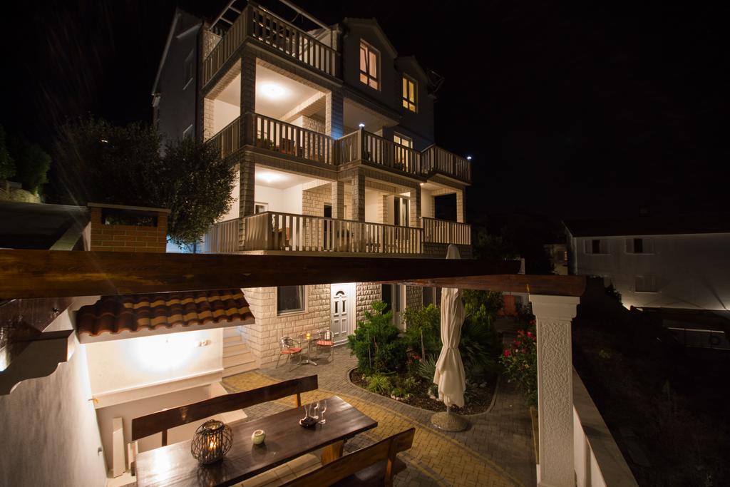 Apartments Wisibada Trogir Kültér fotó