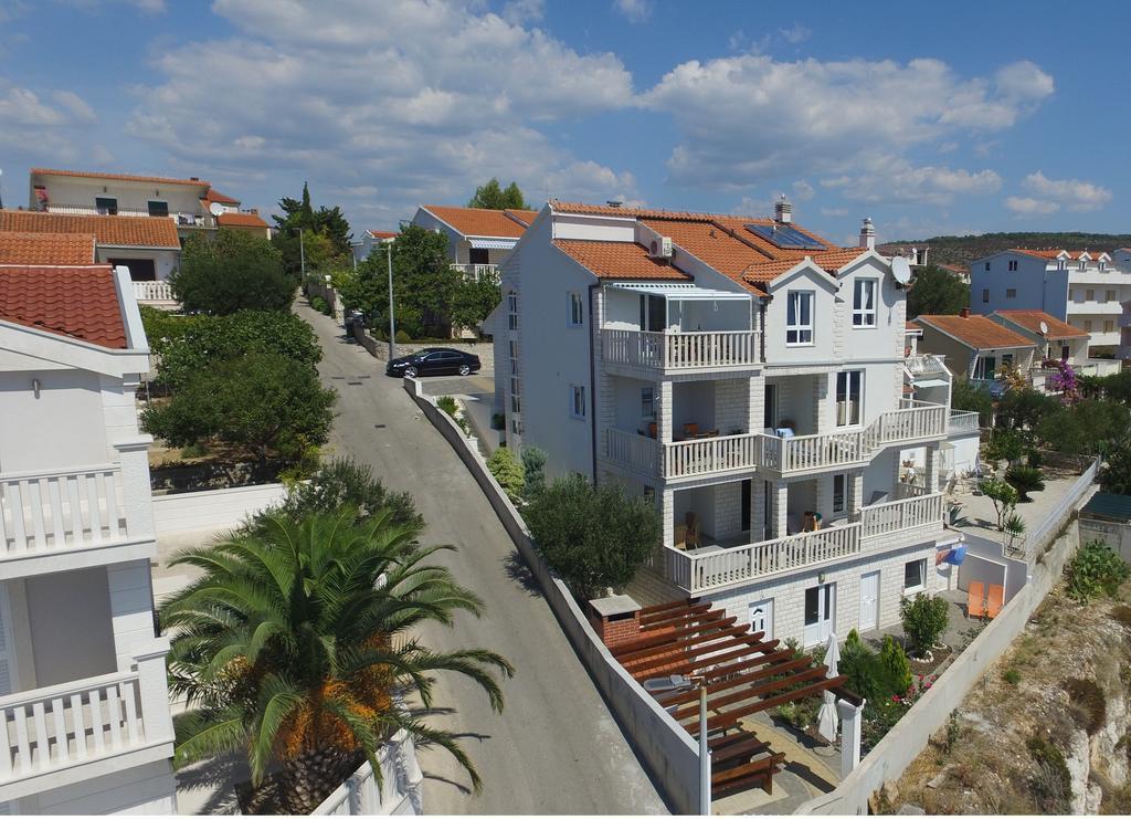 Apartments Wisibada Trogir Kültér fotó